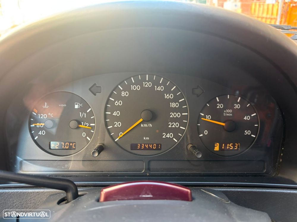 Mercedes-Benz ML 270 - 24