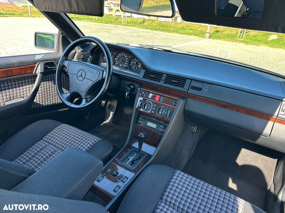 Mercedes-Benz W124 - 31