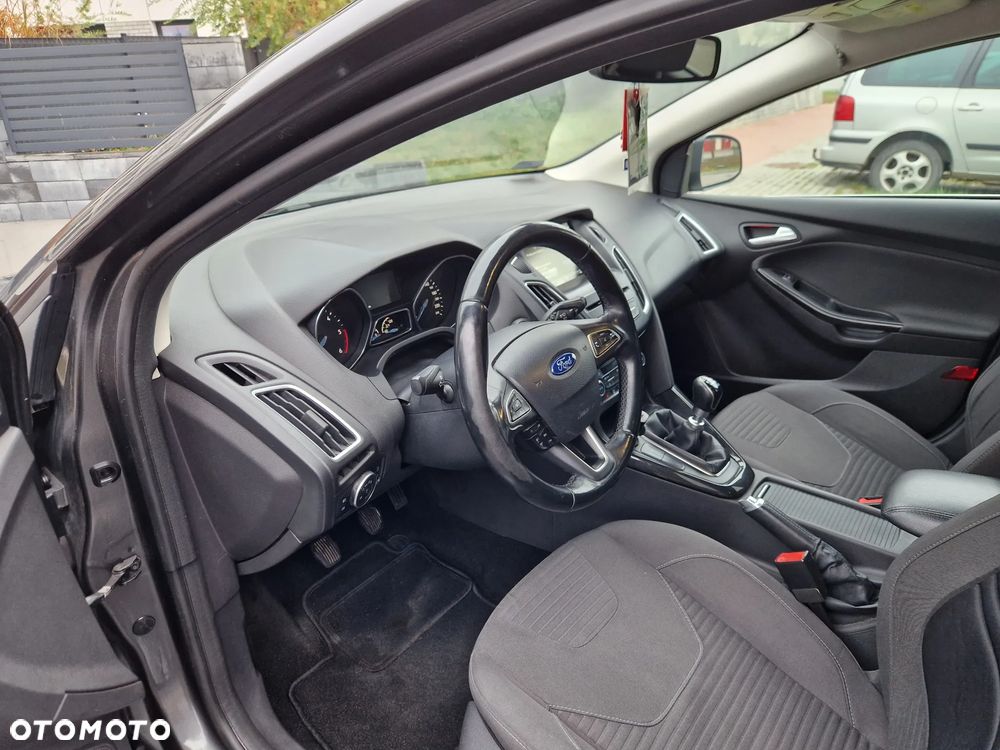 Ford Focus 1.6 TDCi Titanium - 17