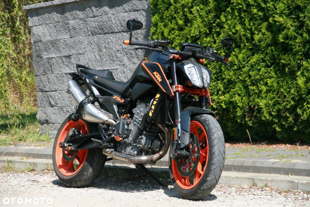 KTM Duke - 1