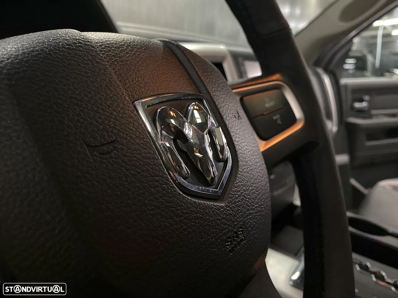 Dodge RAM 1500 5.7 V8 Hemi Sport OFFROAD - 34
