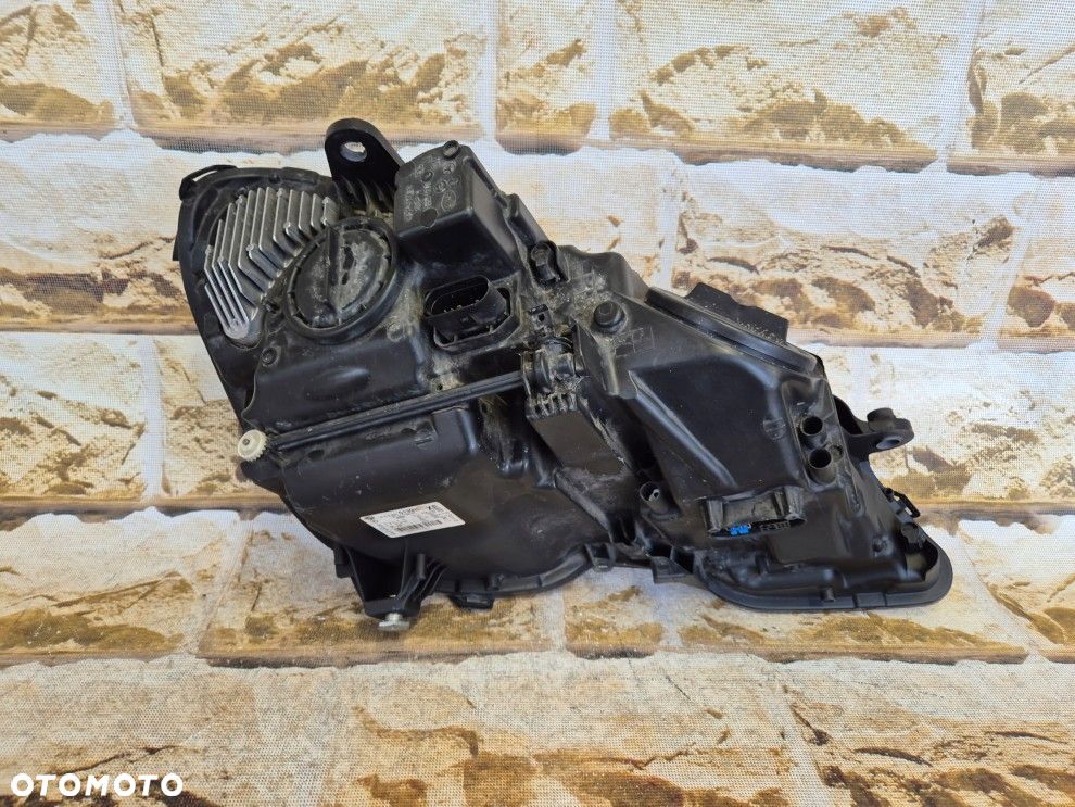 mercedes e KLASA w212 xenon skrętny ils lewa lampa europa - 4