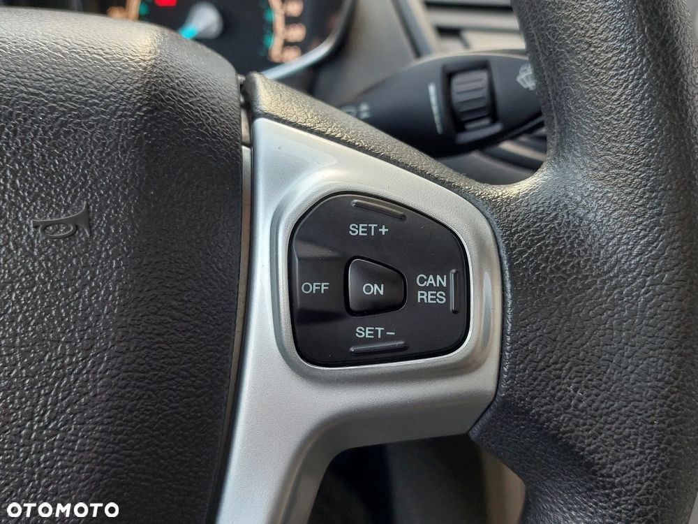 Ford Fiesta - 17