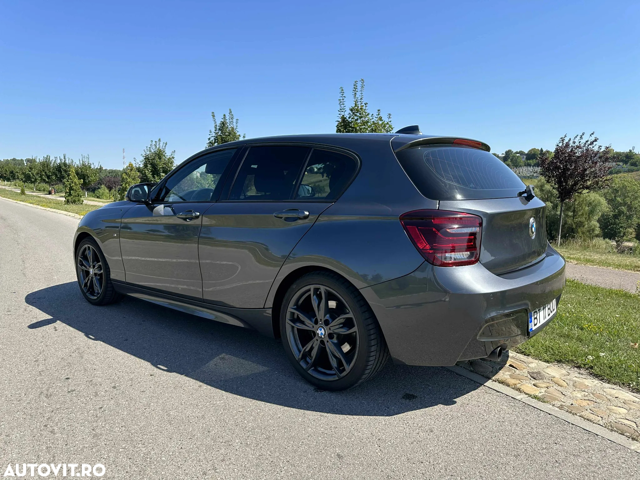 BMW Seria 1 116i - 10