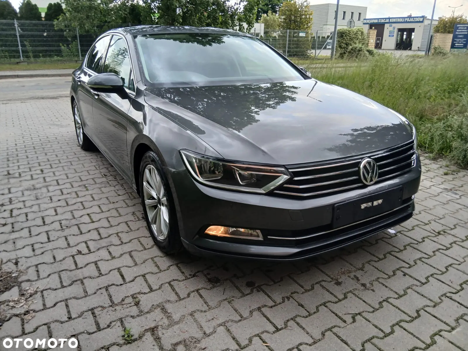 Volkswagen Passat - 6