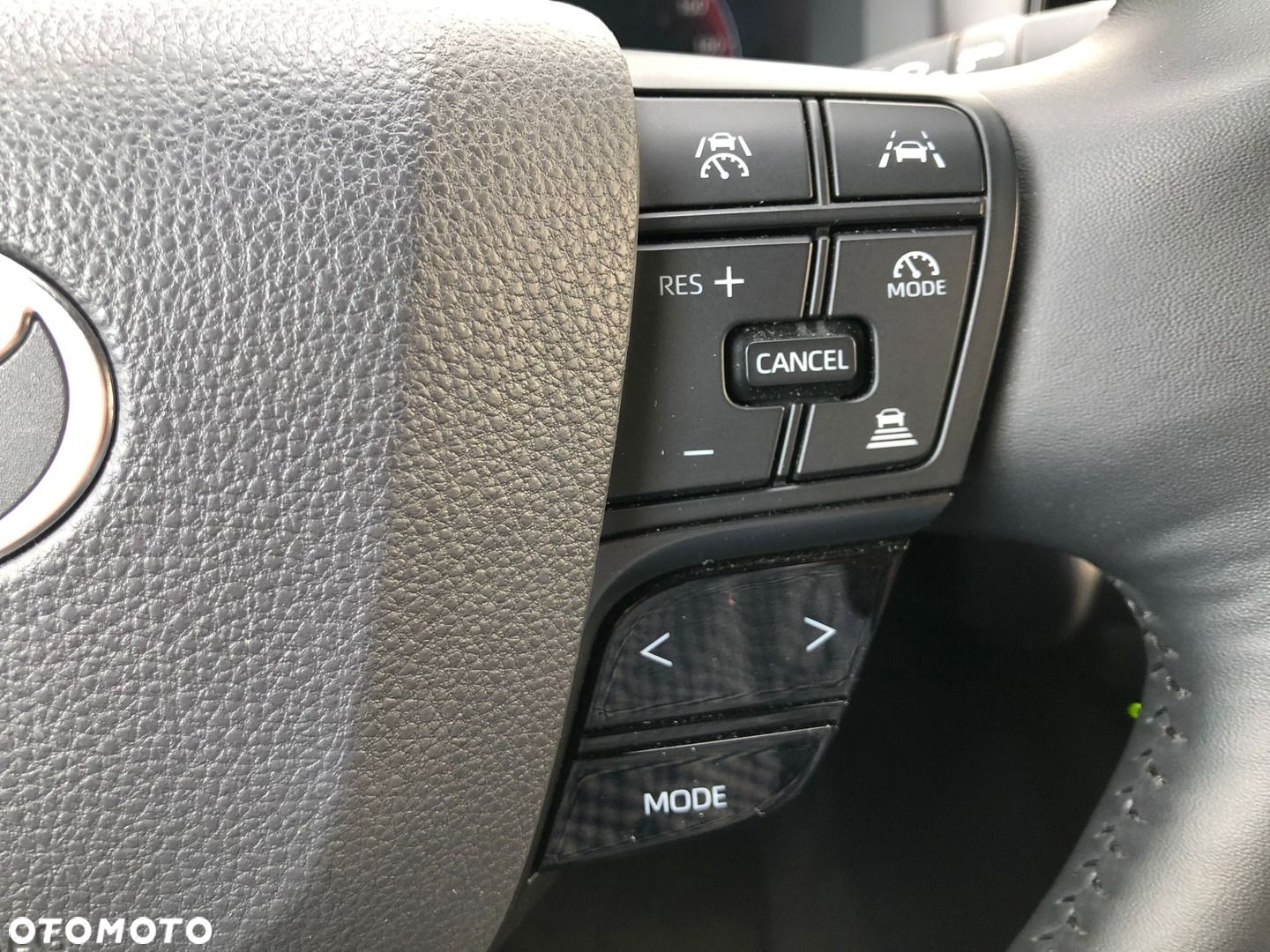 Toyota C-HR - 31