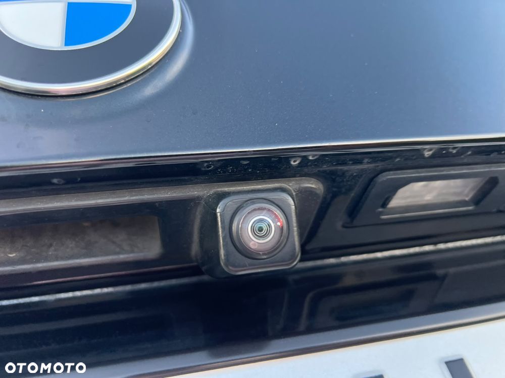 BMW Seria 5 520d Sport Line - 18