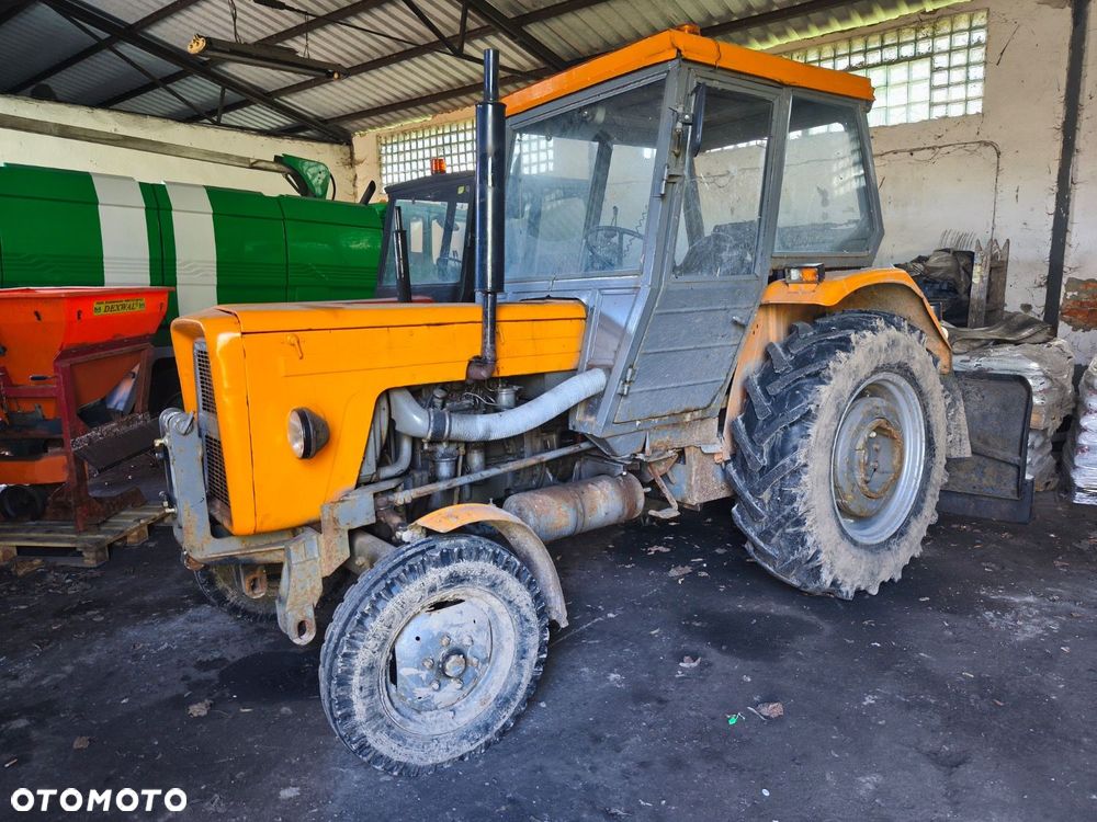 Ursus C 360 - 1