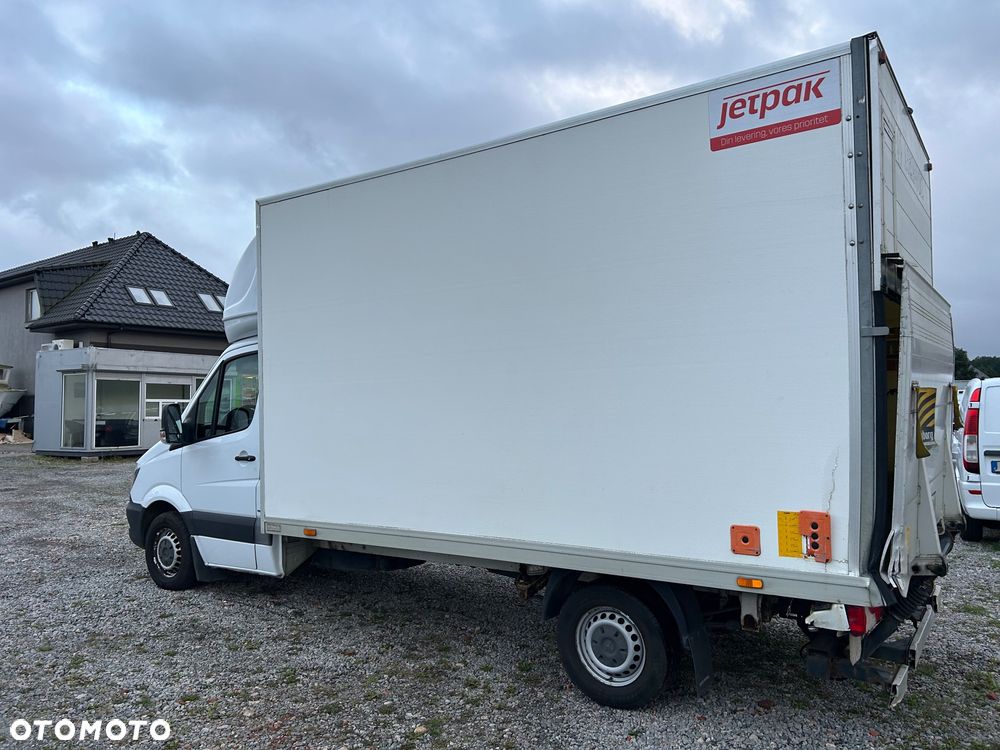 Mercedes-Benz Sprinter - 4