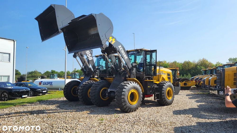 HSW Fadroma Ładowarka kołowa XCMG XC958E - 19