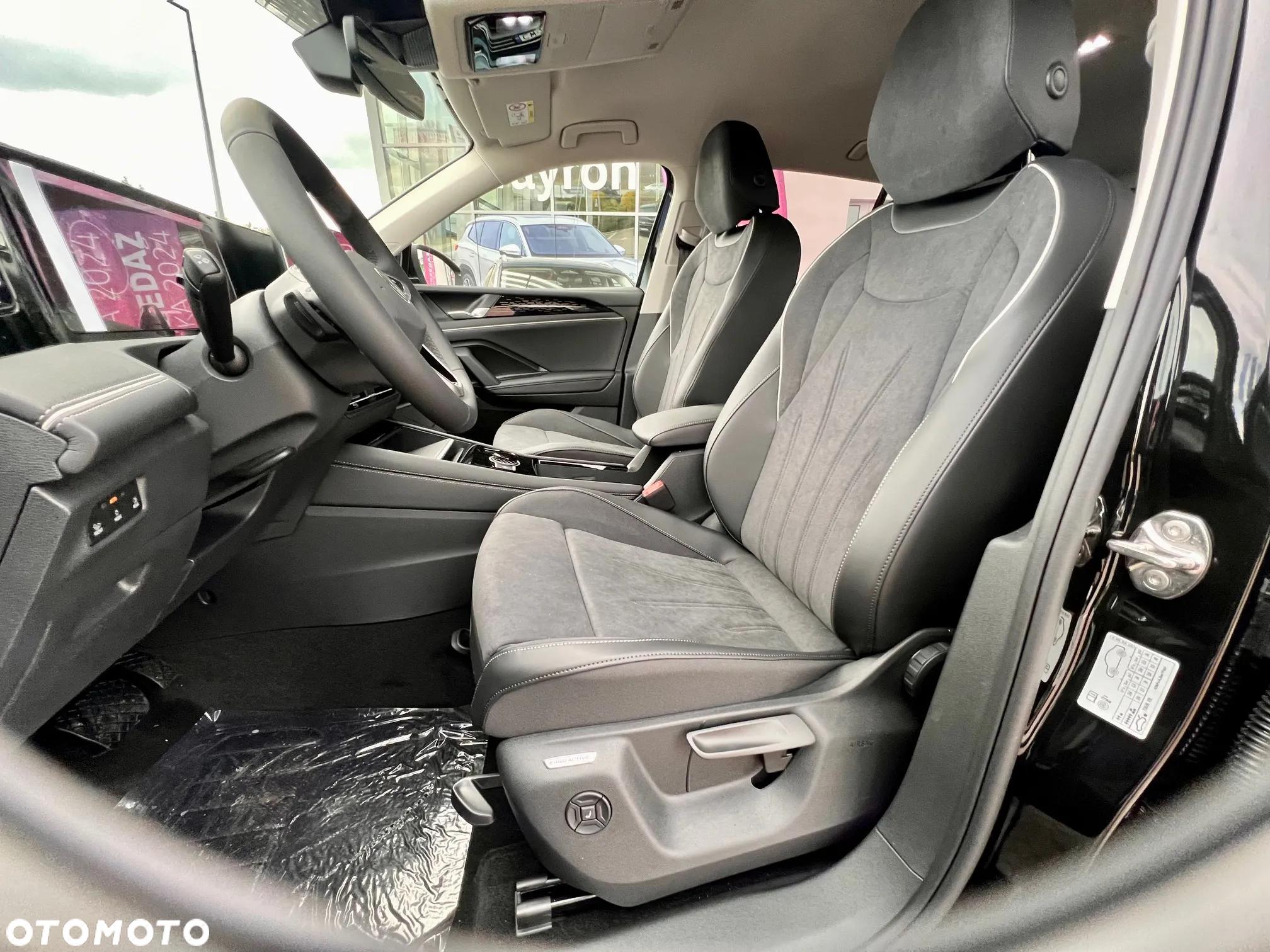 Volkswagen Tiguan 2.0 TDI Elegance DSG - 10