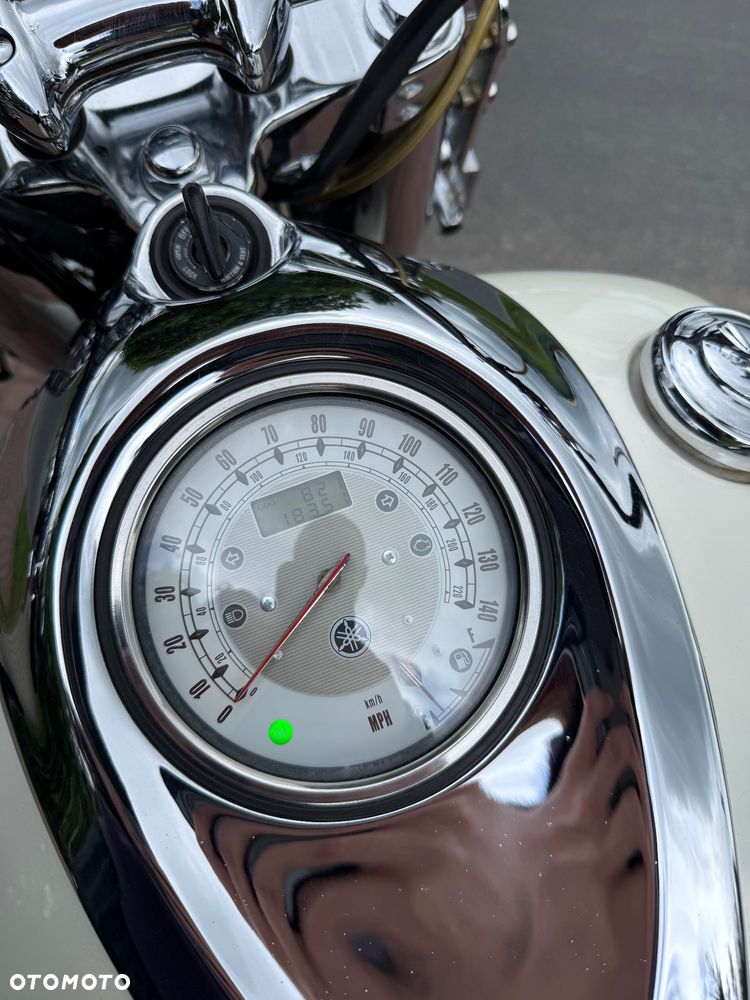 Yamaha Road Star - 16