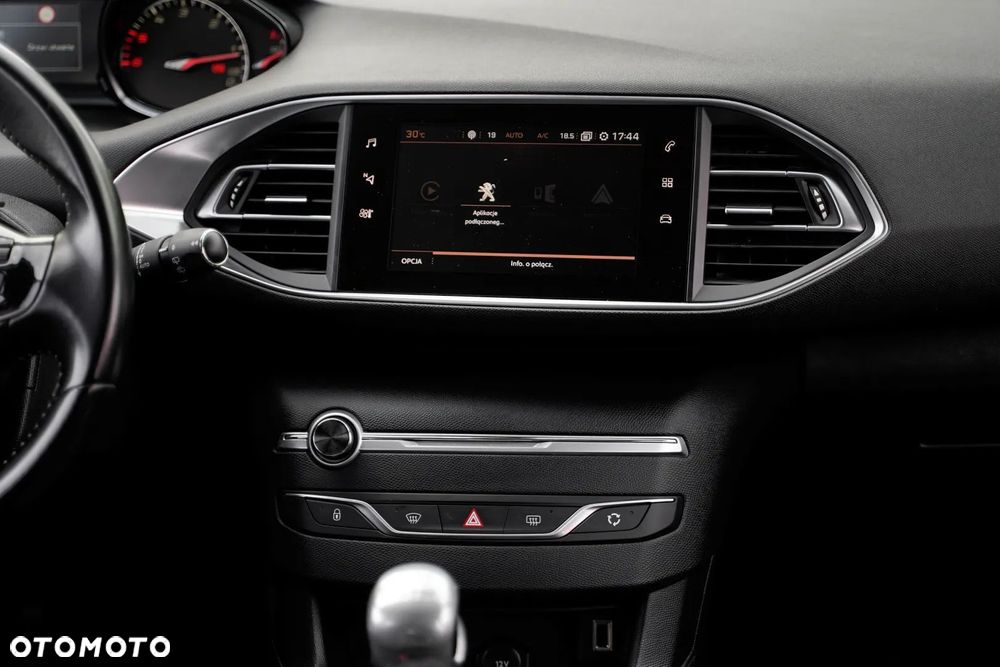 Peugeot 308 BlueHDi 130 Stop & Start Allure - 21