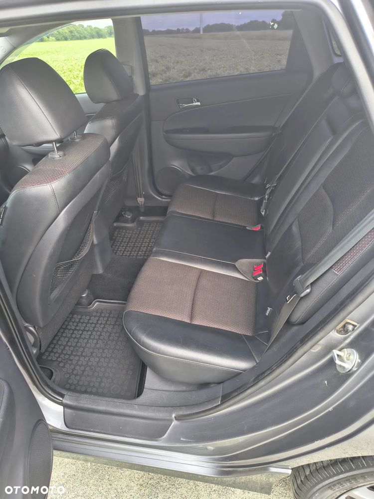 Hyundai i30 1.6 CRDi Comfort - 9