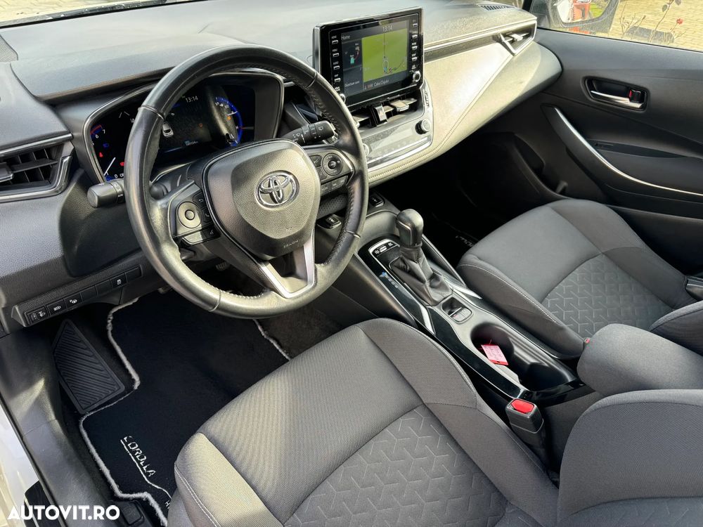 Toyota Corolla 1.8 HSD Dynamic - 11