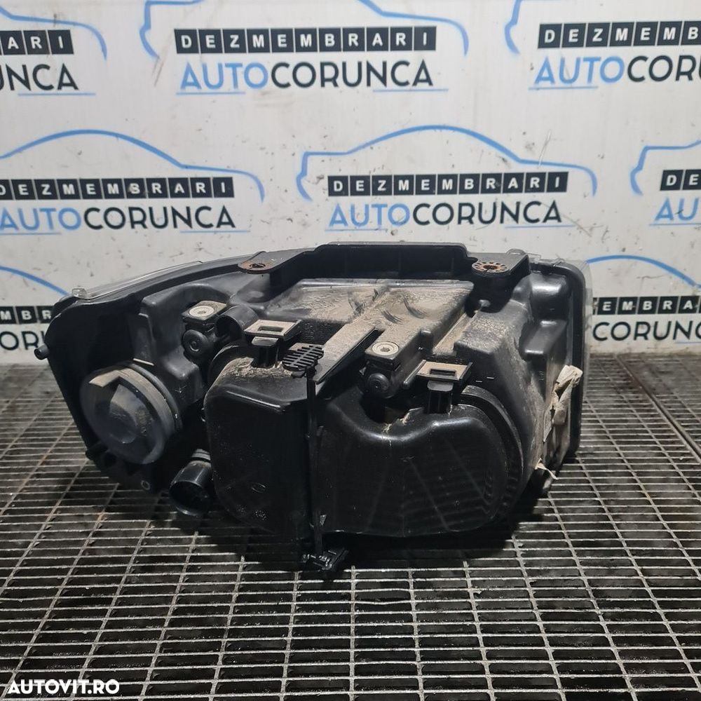 Far Stanga Land Rover Freelander 2 Facelift 2010 - 2012 SUV 4 Usi (1363) Cu lupă - 2