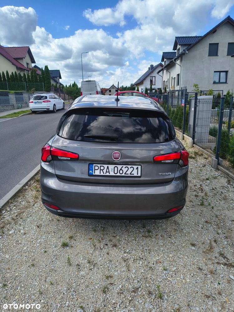 Fiat Tipo 1.6 MultiJet 16v Lounge - 5