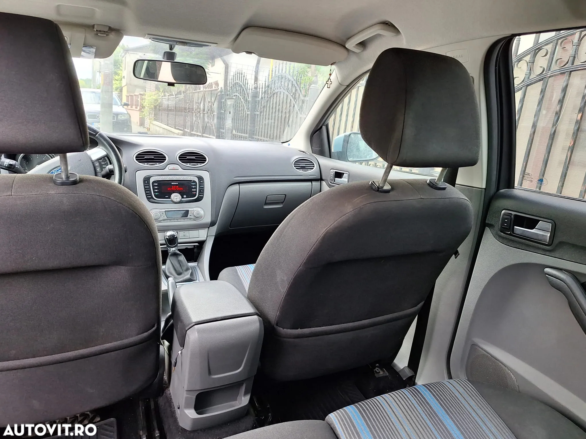 Ford Focus 1.6 Ti-VCT Trend - 33