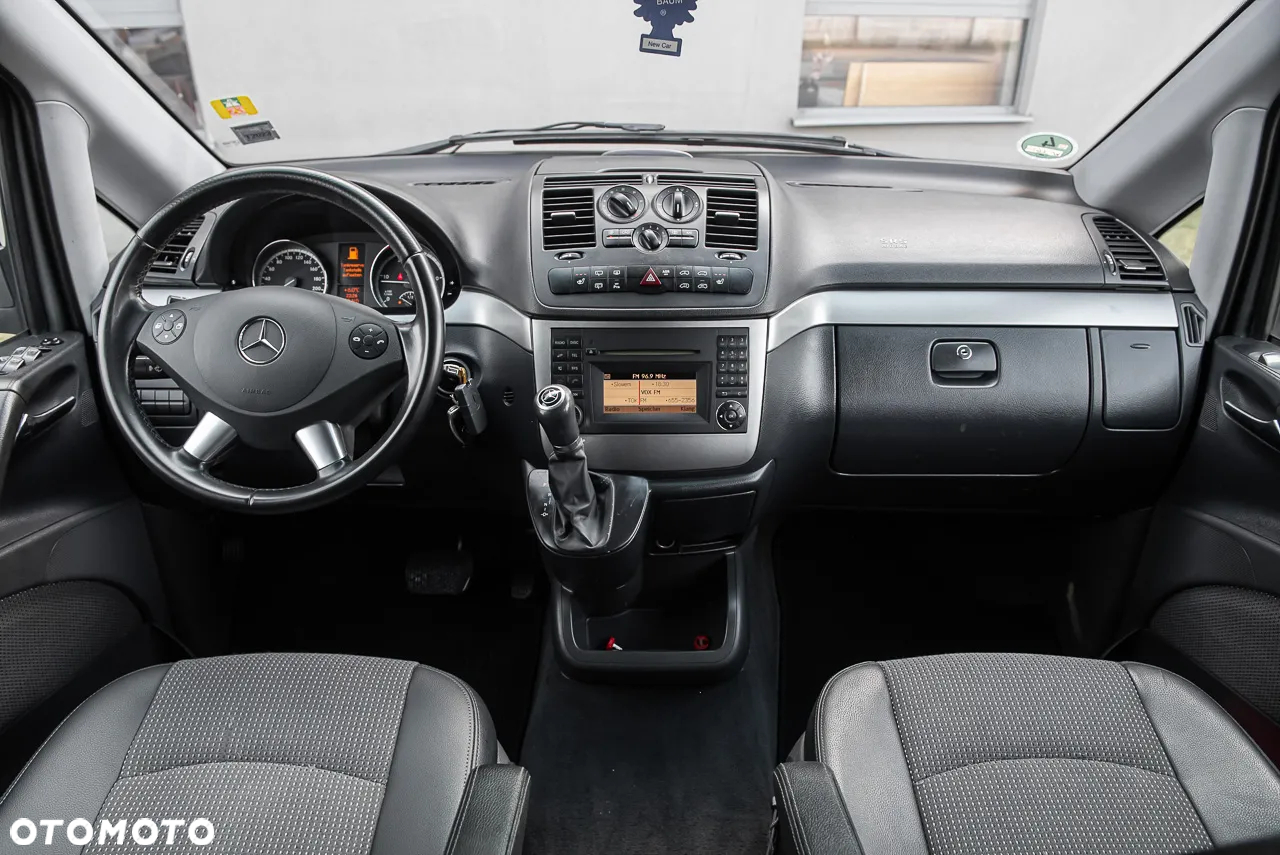 Mercedes-Benz Viano - 27
