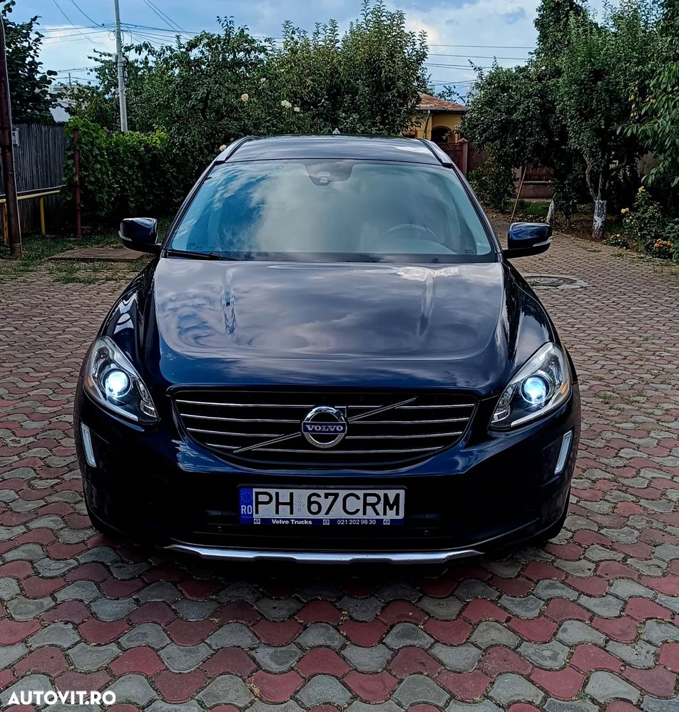 Volvo XC 60 D5 AWD Momentum - 1