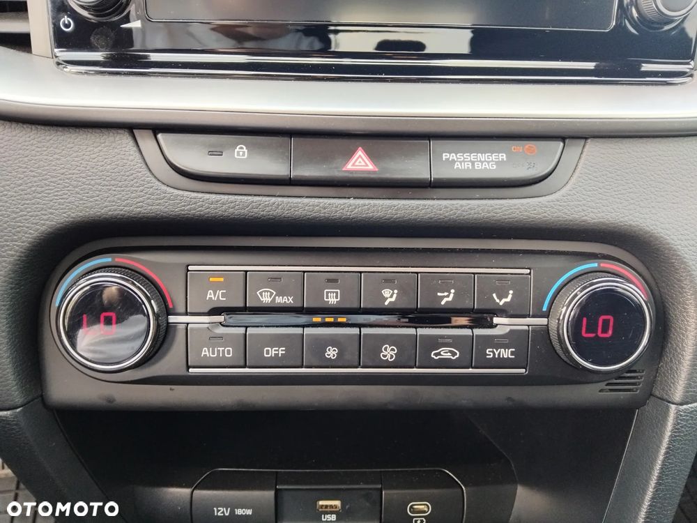 Kia XCeed 1.5 T-GDI M DCT - 16