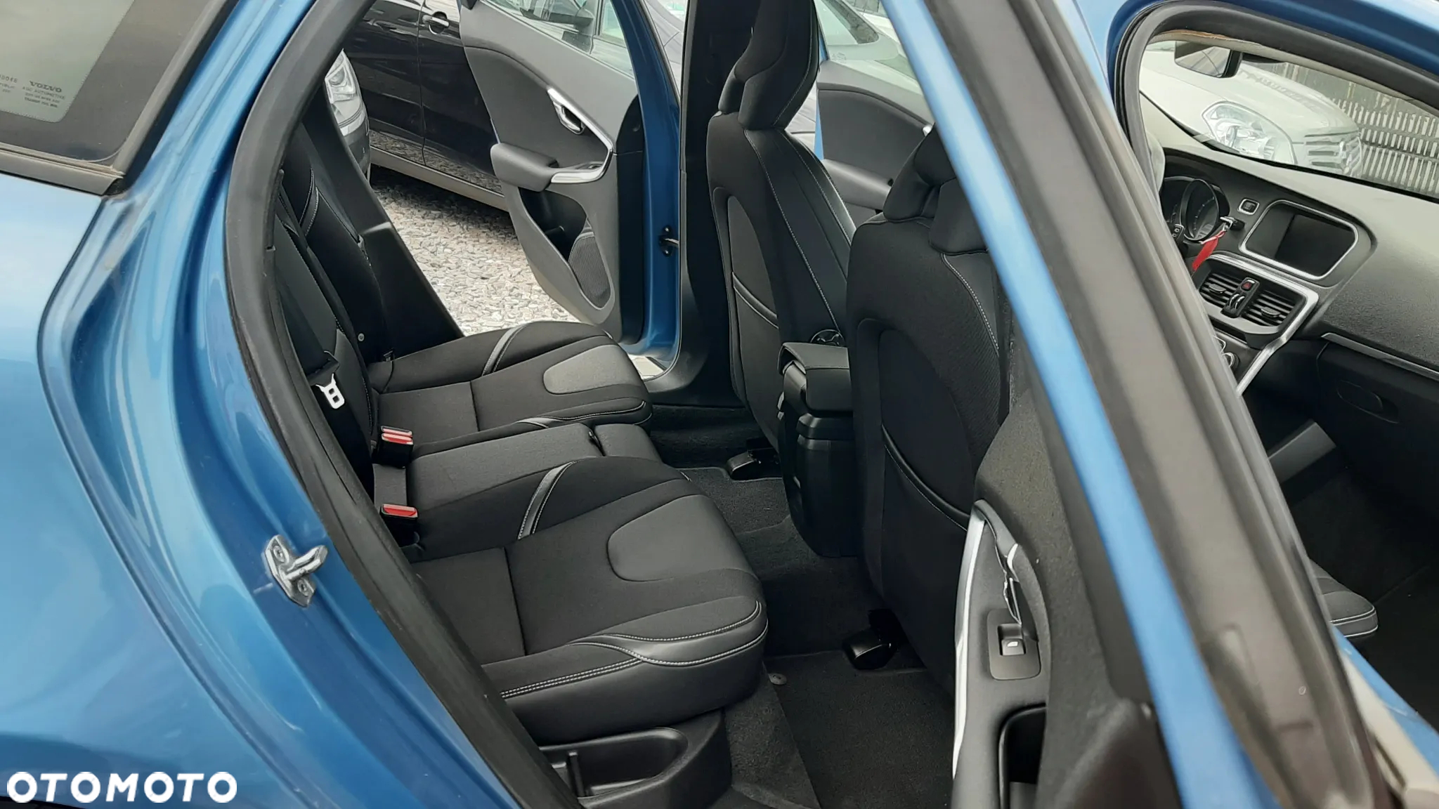 Volvo V40 T4 Momentum - 15