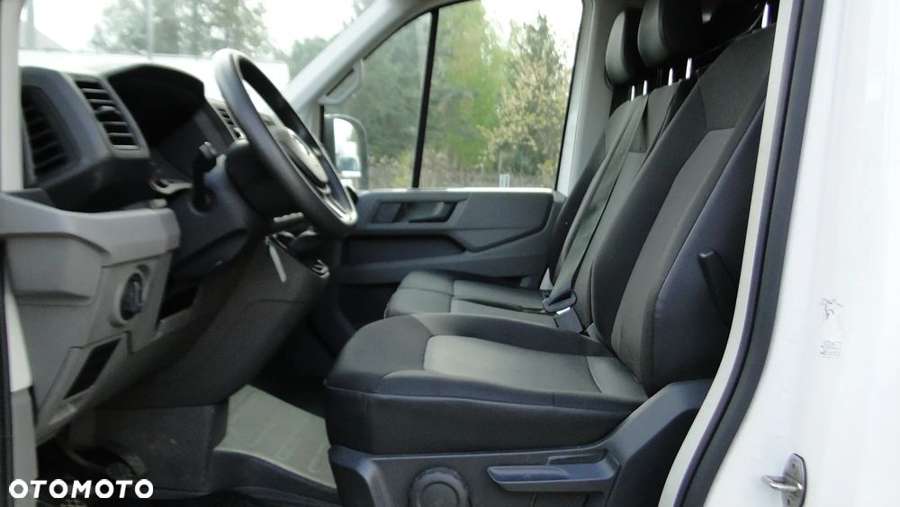 Volkswagen CRAFTER - 12