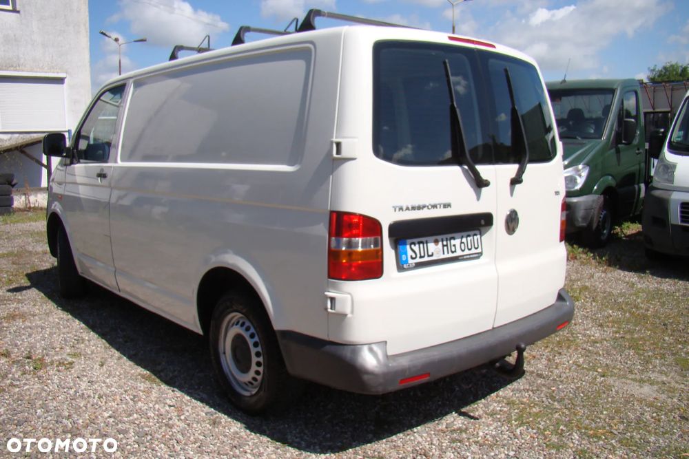 Volkswagen Transporter - 3