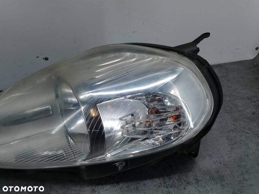 LAMPA PRZÓD LEWA FIAT GRANDE PUNTO 89101387 - 6