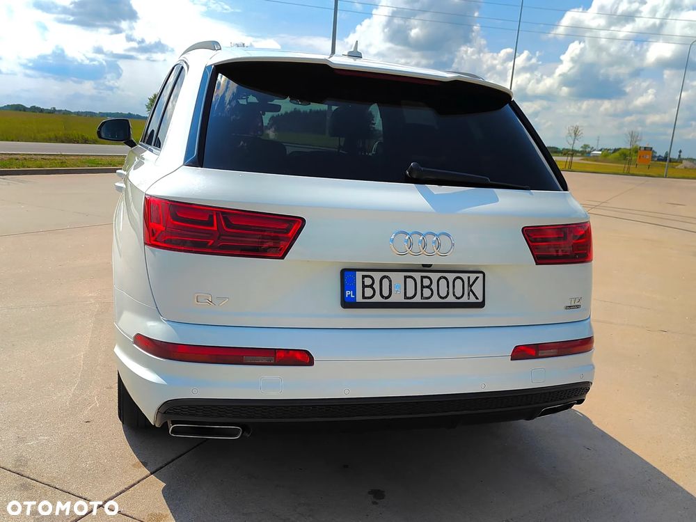 Audi Q7 - 9