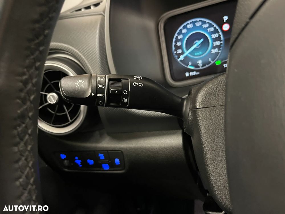 Hyundai KONA 1.6 GDI DCT Hybrid Style - 25