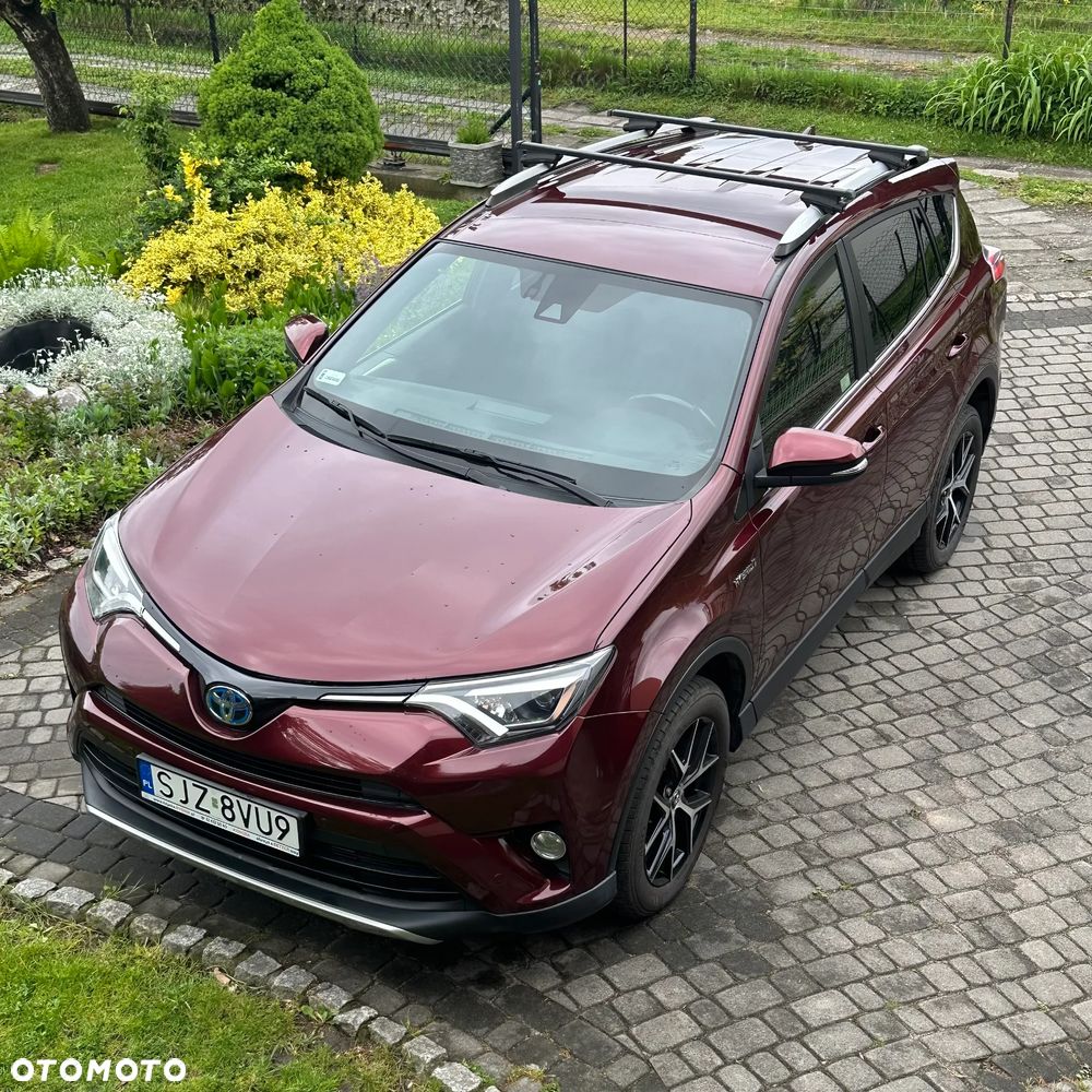 Toyota RAV4 - 1