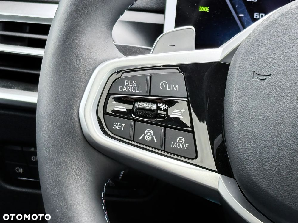 BMW Seria 4 M440i xDrive mHEV - 40