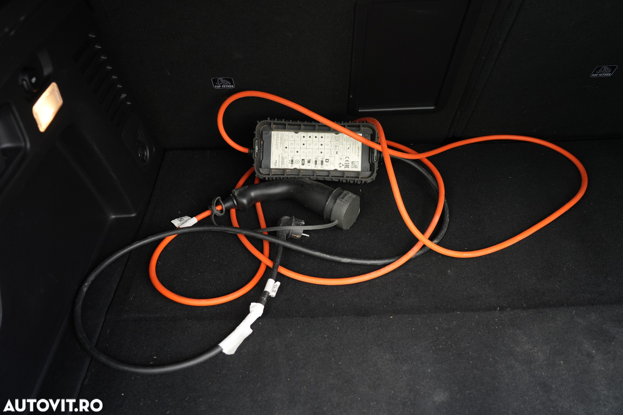 Peugeot 3008 PHEV EAT8 Allure - 3