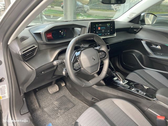 Peugeot e-2008 50 kWh Allure Pack - 15