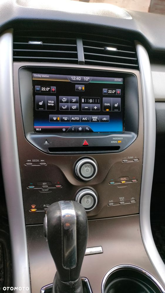 Ford Edge - 10