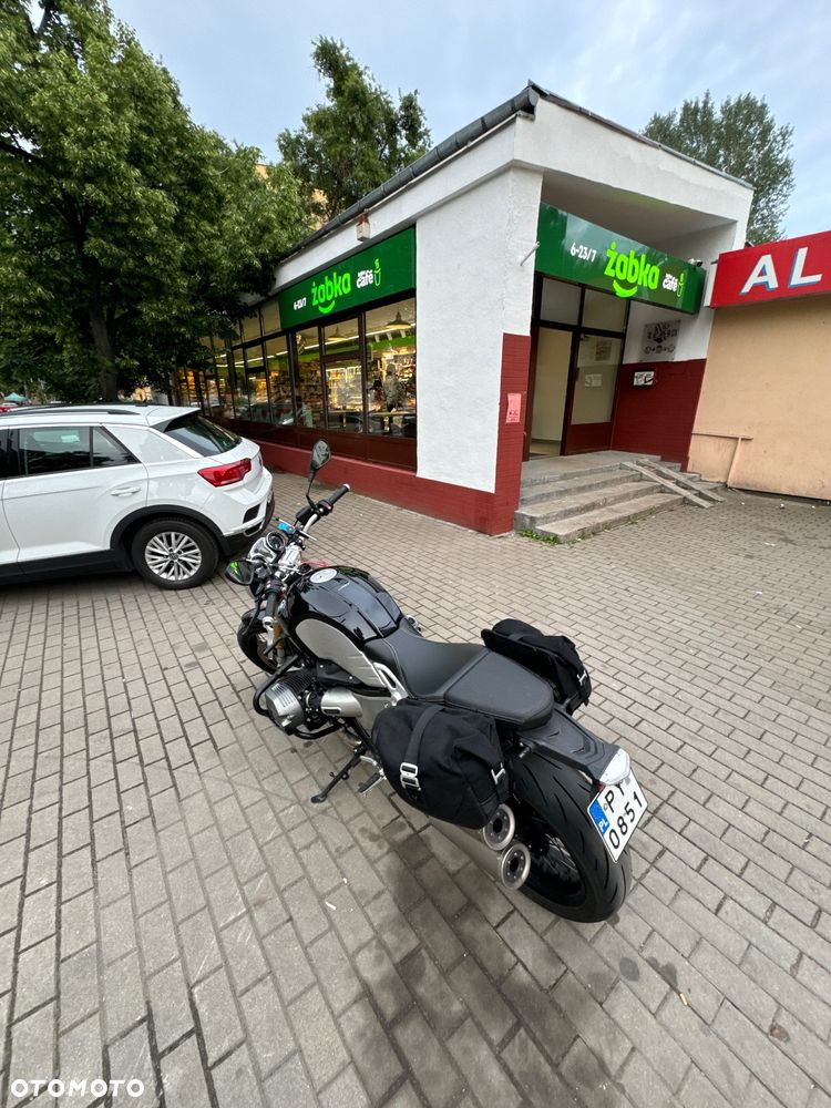 BMW R - 9