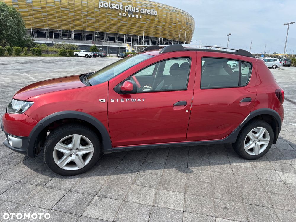 Dacia Sandero TCe 90 Celebration - 4