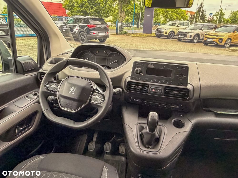Peugeot Rifter 1.5 BlueHDI Active - 14