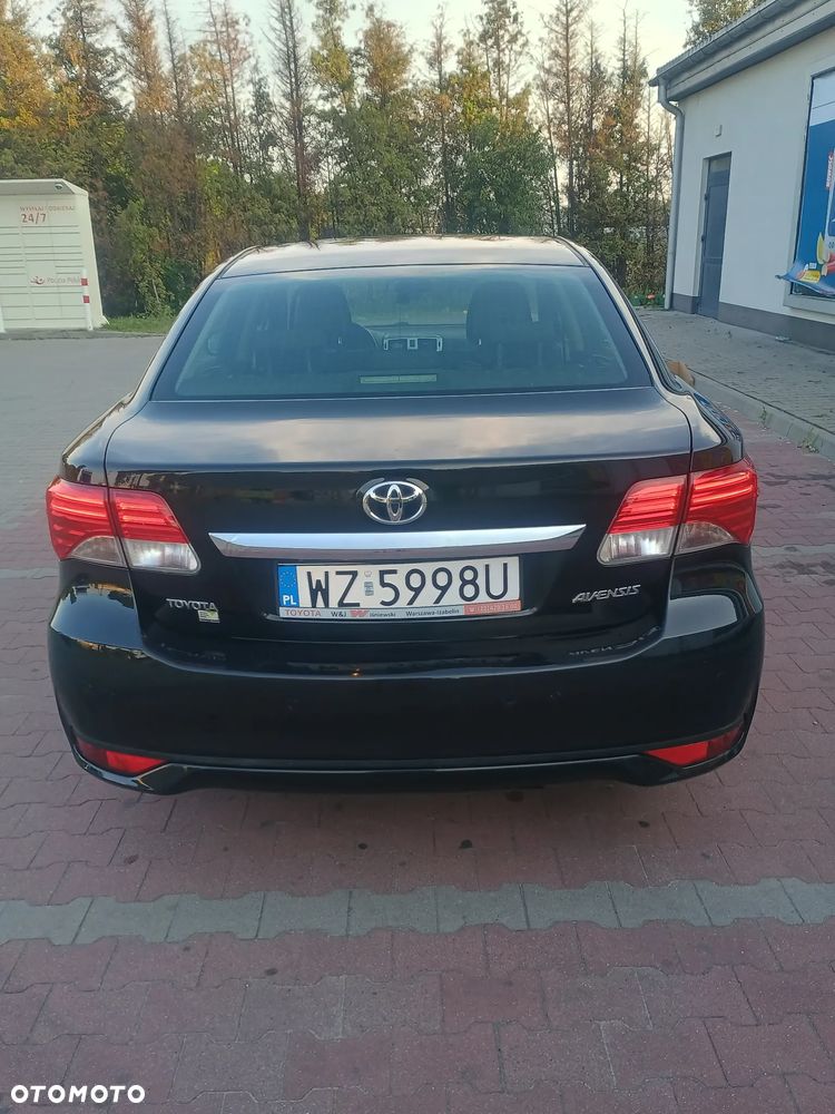 Toyota Avensis - 7