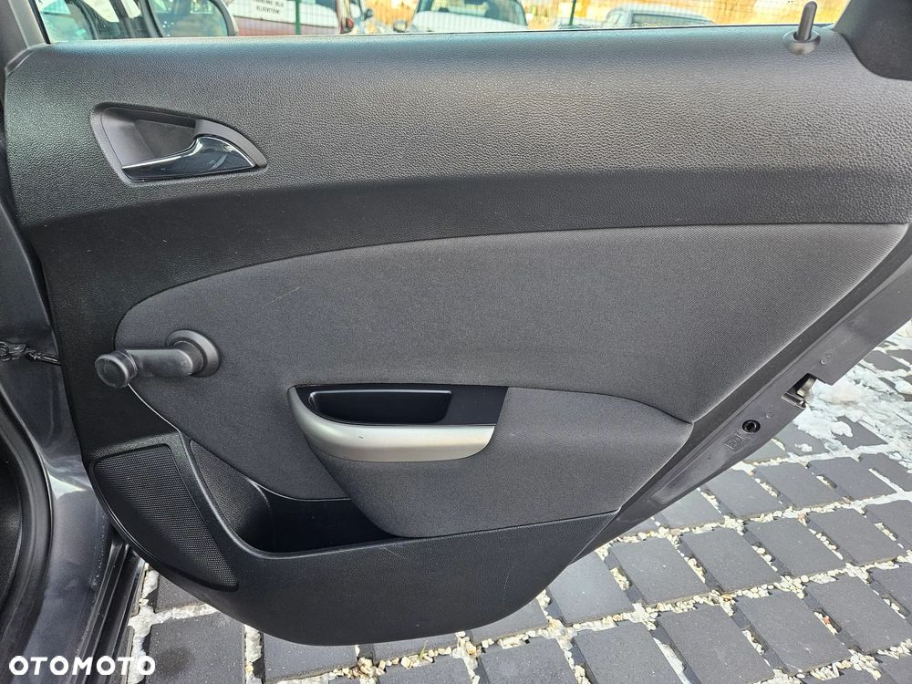 Opel Astra 1.4 Turbo - 12