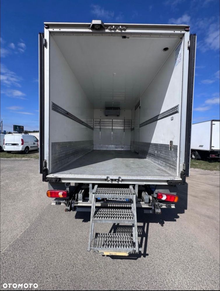 Mitsubishi Fuso 75C15 - 7