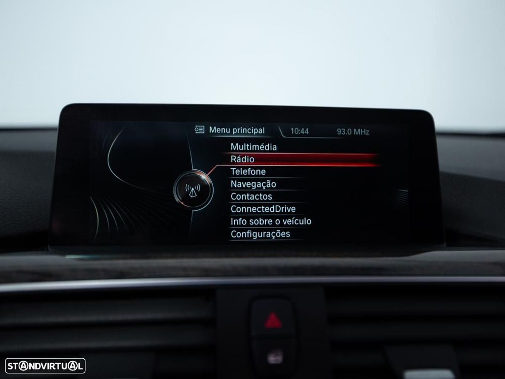 BMW 320 d Line Sport Auto - 30