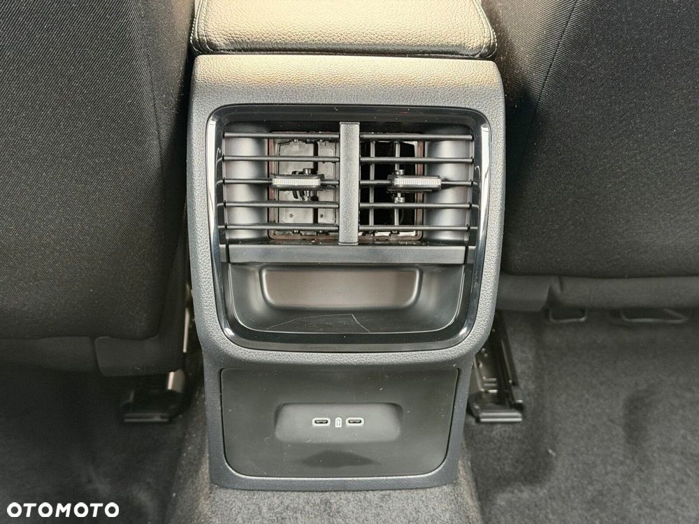 Skoda Octavia 1.5 TSI mHEV Essence DSG - 19