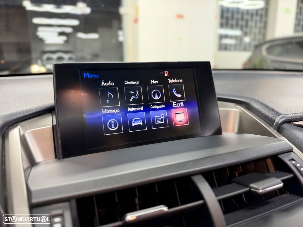 Lexus NX 300h Executive Plus - 19