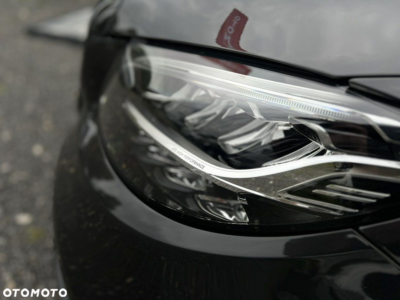 Mercedes-Benz Klasa C 300 T 9G-TRONIC Night Edition - 4