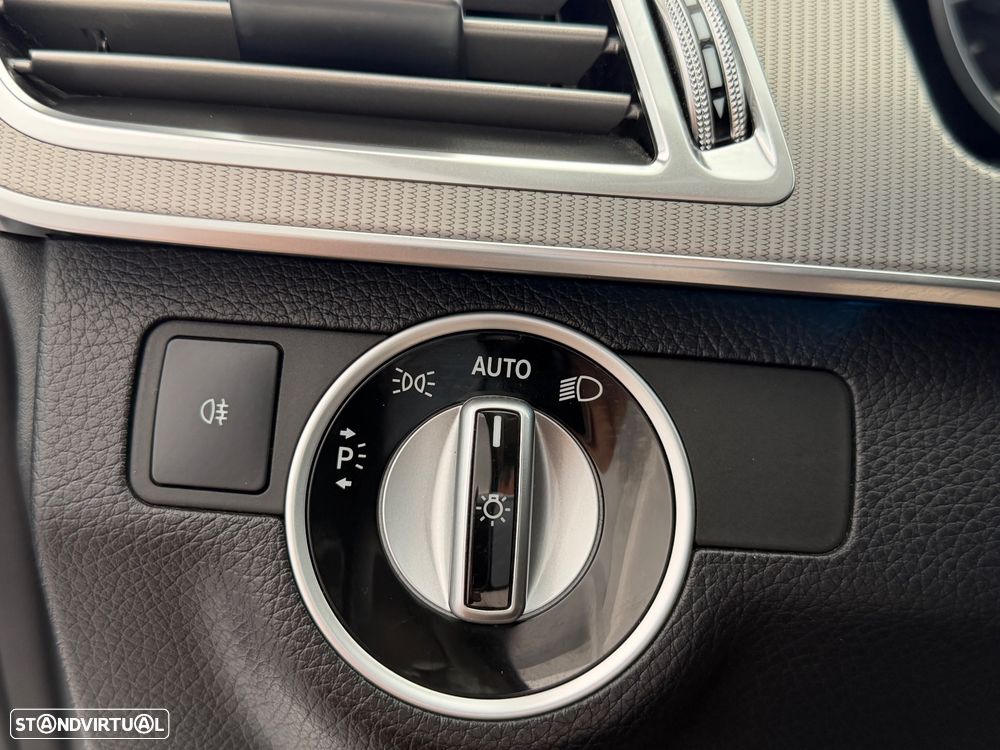 Mercedes-Benz E 220 CDi Avantgarde BE Auto.140g - 23