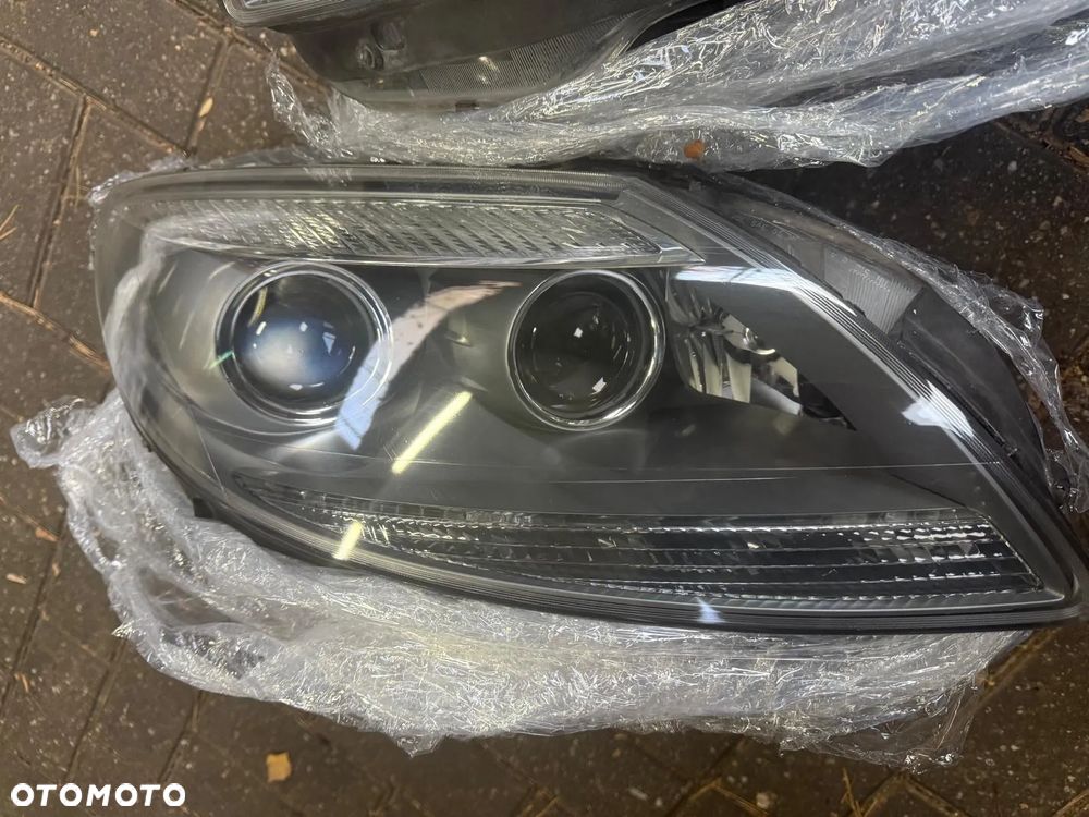 63 65 amg 63amg oryginal lampa xenon reflektor europa kompletny mercedes w216 L P IDEALNE - 2