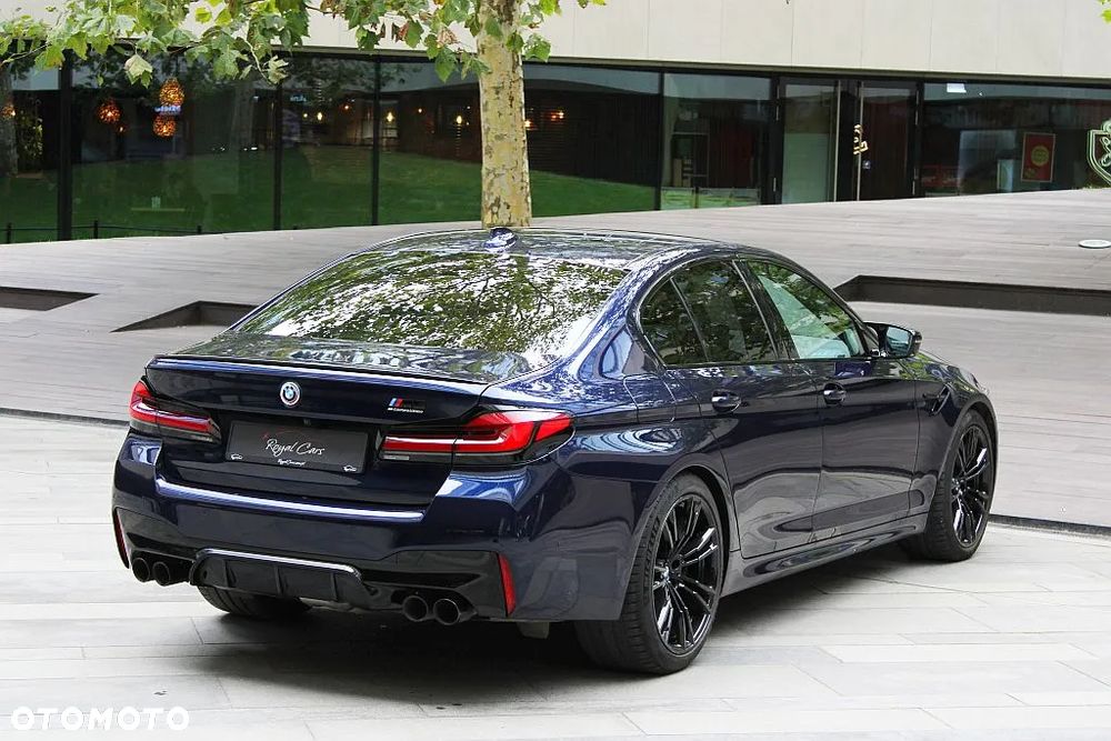 BMW M5 Competition - 4