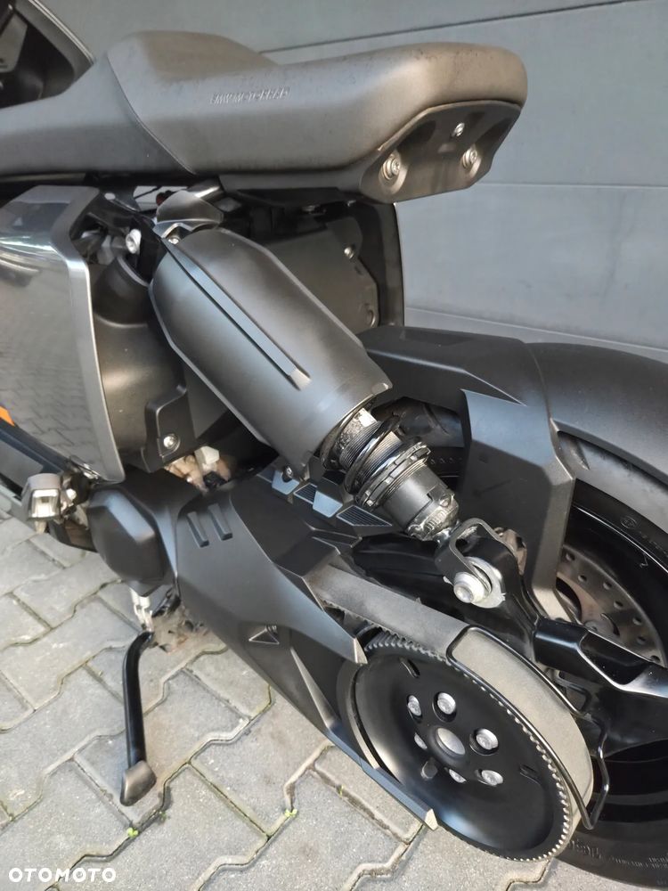 BMW CE 04 - 20